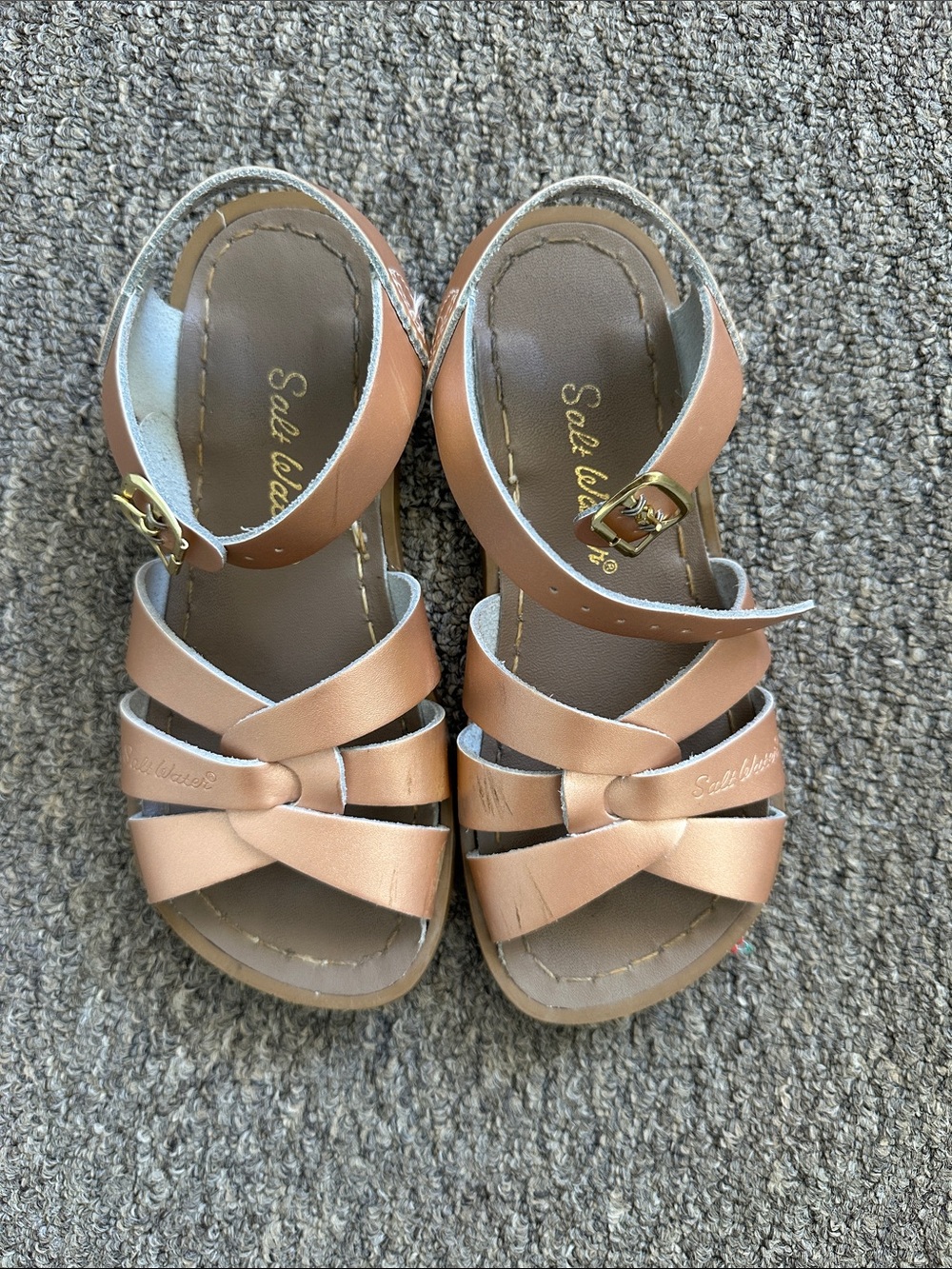 Salt Water by Hoy Shoes Girls' Rose Gold Strappy Sandals